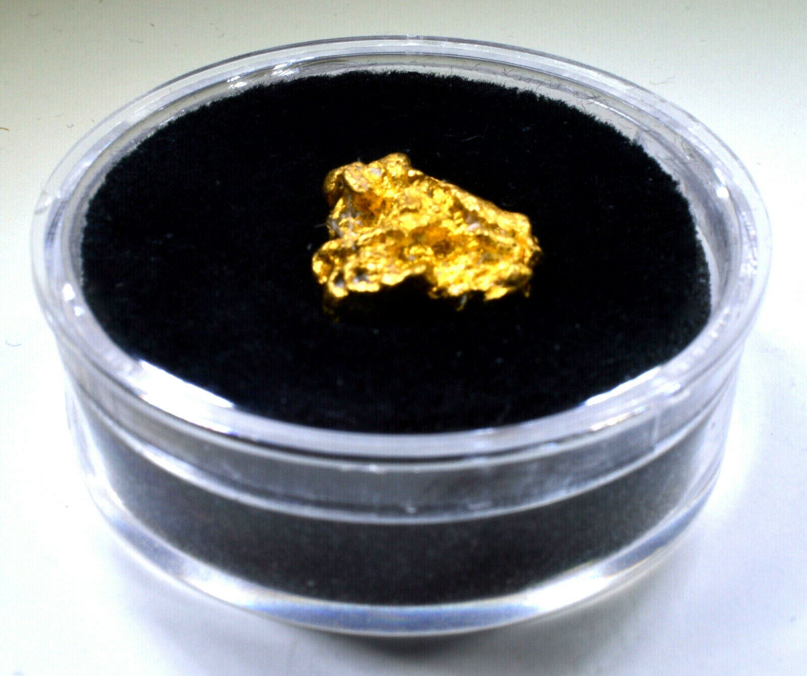 LARGE NATURAL GOLD NUGGET GEM HOLDER FOR ALASKAN & AUSTRALIAN GOLD NUGGETS